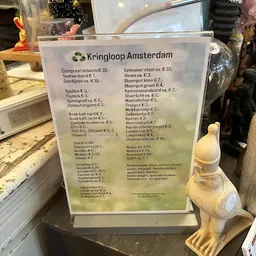 Bezoeker foto van Kringloopwinkel in Amsterdam