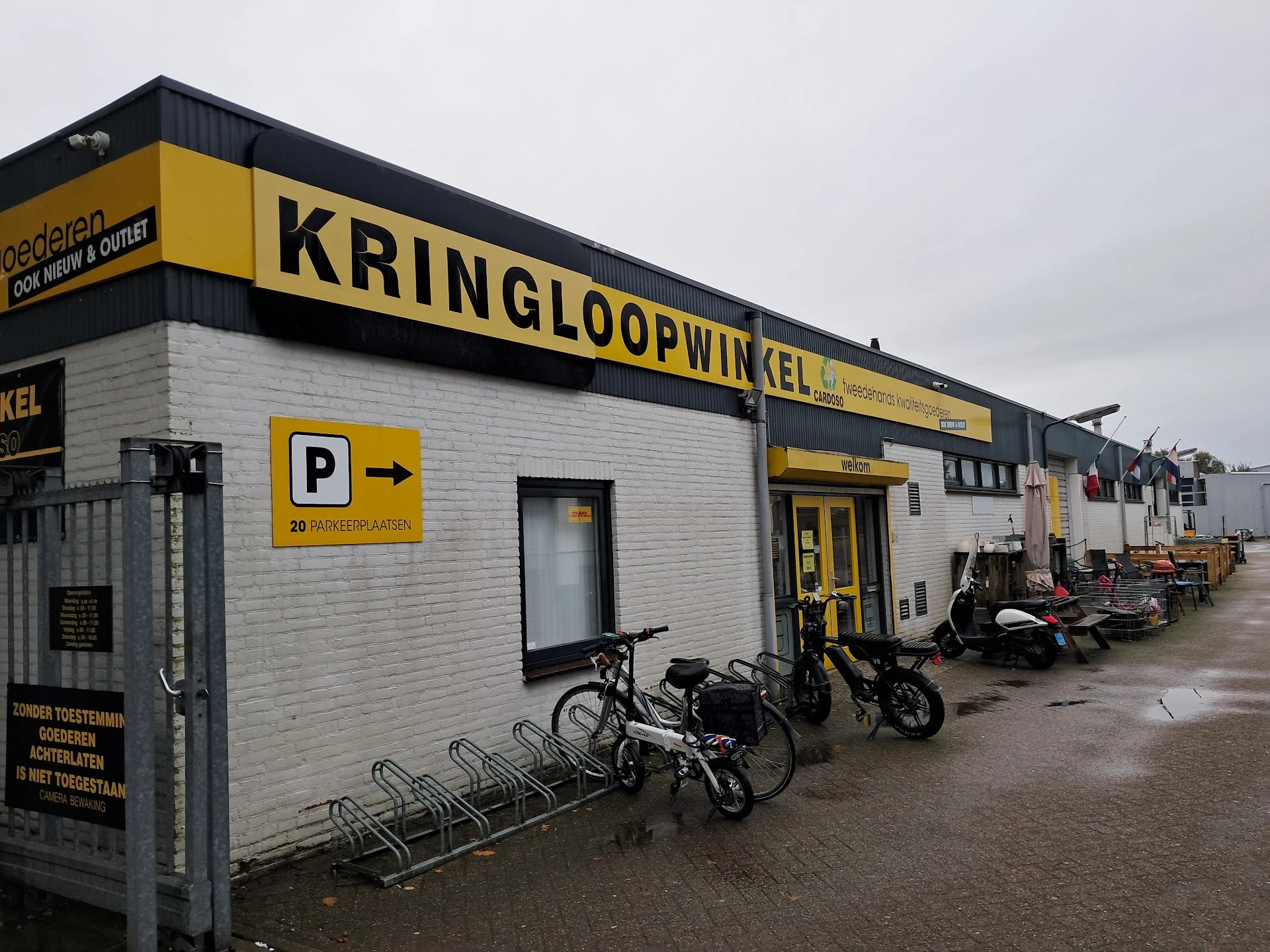 Kringloopwinkel Kringloopwinkel Cardoso in Helmond