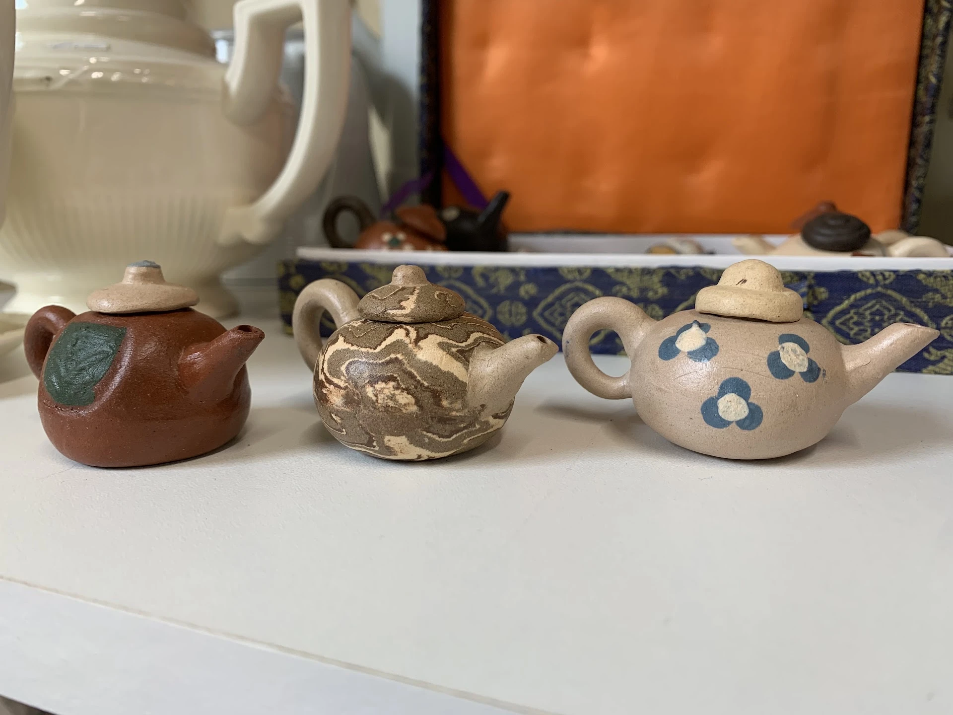 Kringloopwinkel De Ark in Krabbendijke met tweedehands meubels en kleding