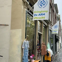 Bezoeker foto van Kringloopwinkel De Arm 247 in Utrecht