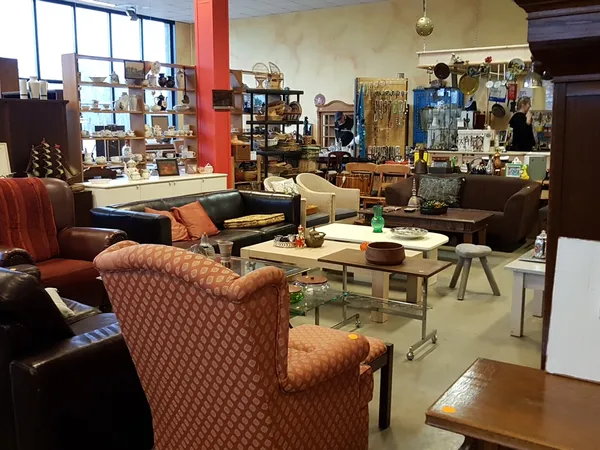 Kringloopwinkel Kringloopwinkel "De kring" in Meppel