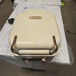 Crème-kleurige TARDI contactgrill met grill- en bakplaat, voorzien van metalen handvaten