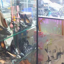 Bezoeker foto van Kringloopwinkel De Lokatie in Amsterdam