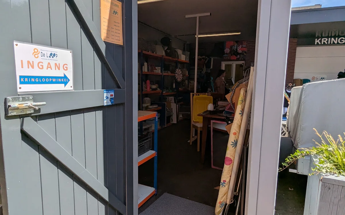 Kringloopwinkel Kringloopwinkel De Loop in Dordrecht