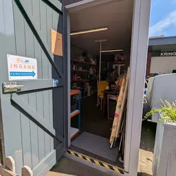 Bezoeker foto van Kringloopwinkel De Loop in Dordrecht