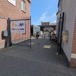 Bezoeker foto van Kringloopwinkel De Loop in Dordrecht