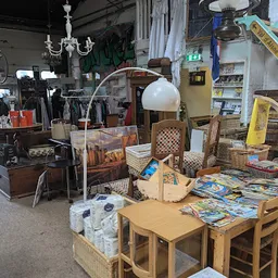 Bezoeker foto van Kringloopwinkel De Sirkel in Maarssen