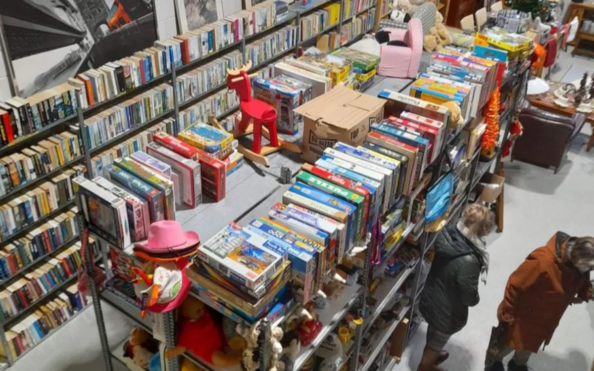 Kringloopwinkel Kringloopwinkel de snuffelhal in Putten