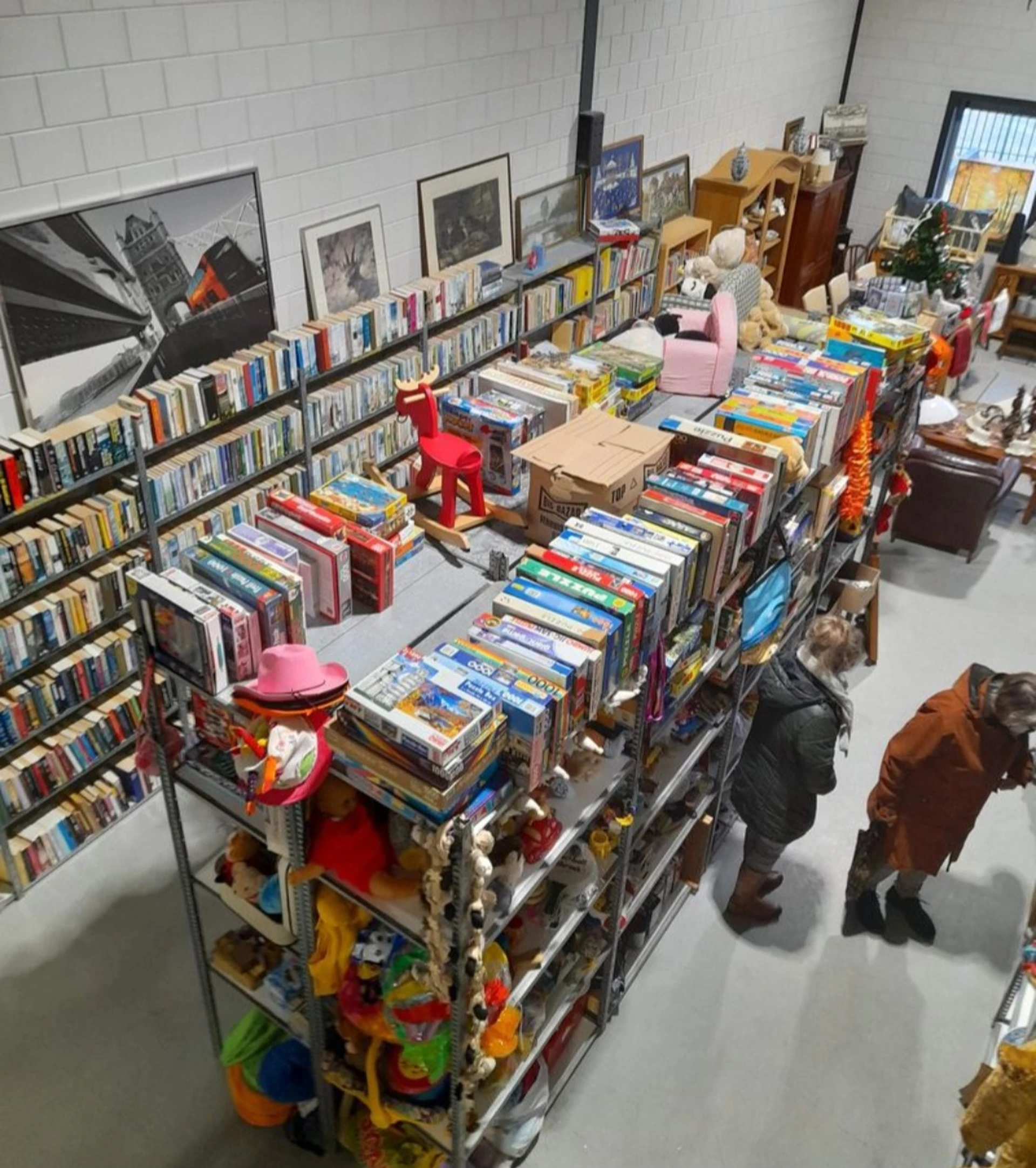 Kringloopwinkel Kringloopwinkel de snuffelhal in Putten