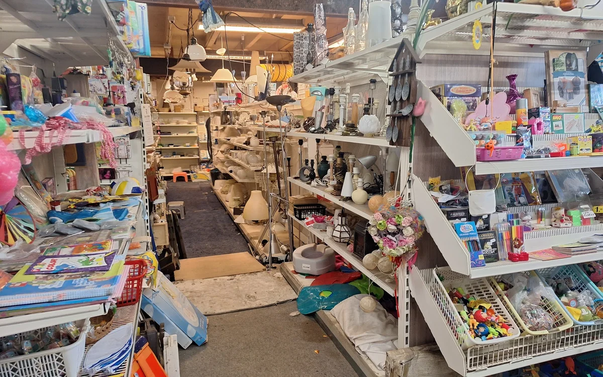 Kringloopwinkel Kringloopwinkel de Snuffelstal in Beerta