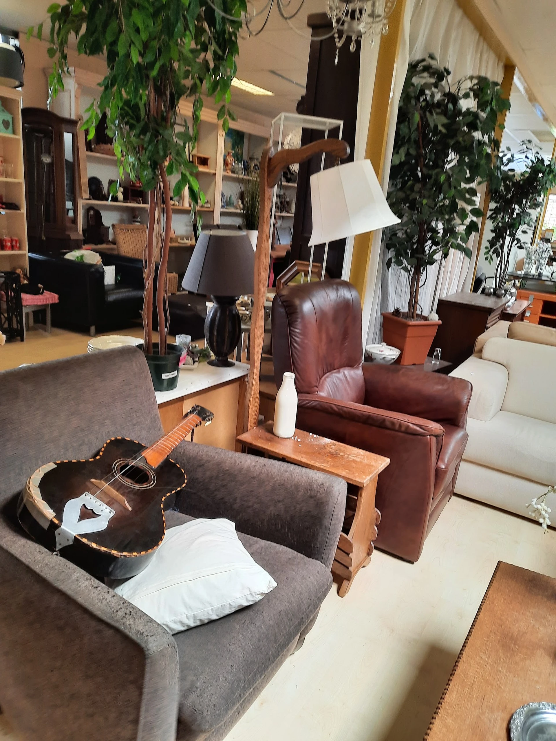 Bezoeker foto van Kringloopwinkel De Spoorwissel in Beilen