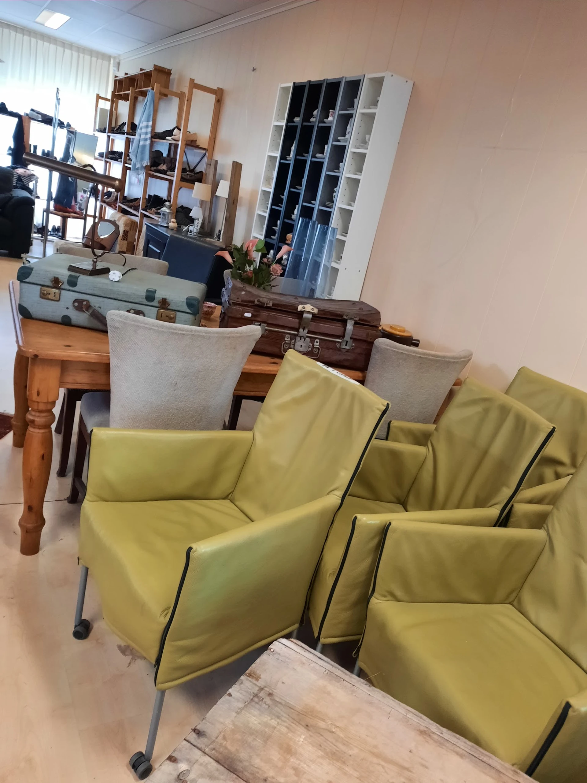 Bezoeker foto van Kringloopwinkel De Spoorwissel in Beilen