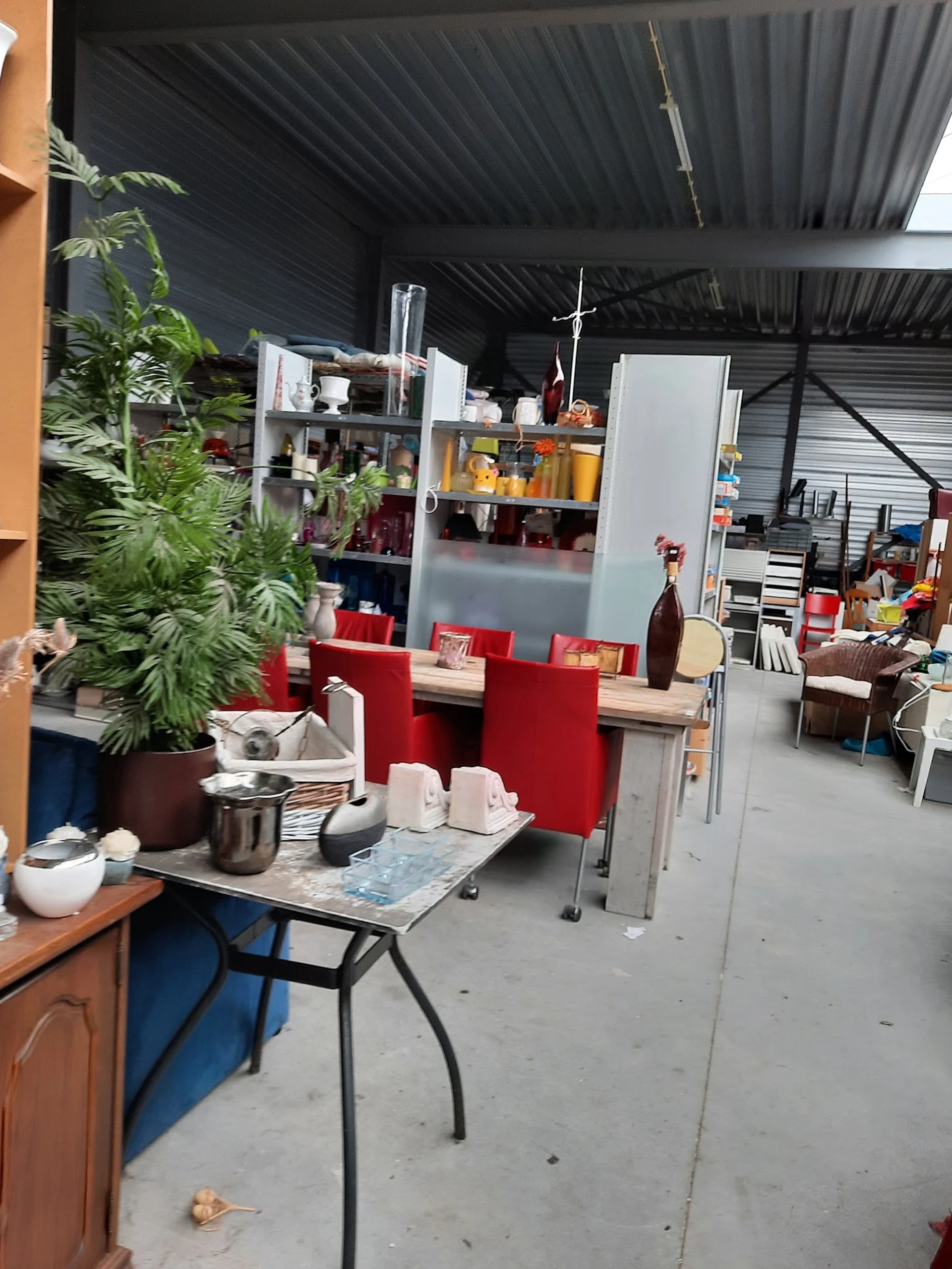 Bezoeker foto van Kringloopwinkel De Spoorwissel in Beilen