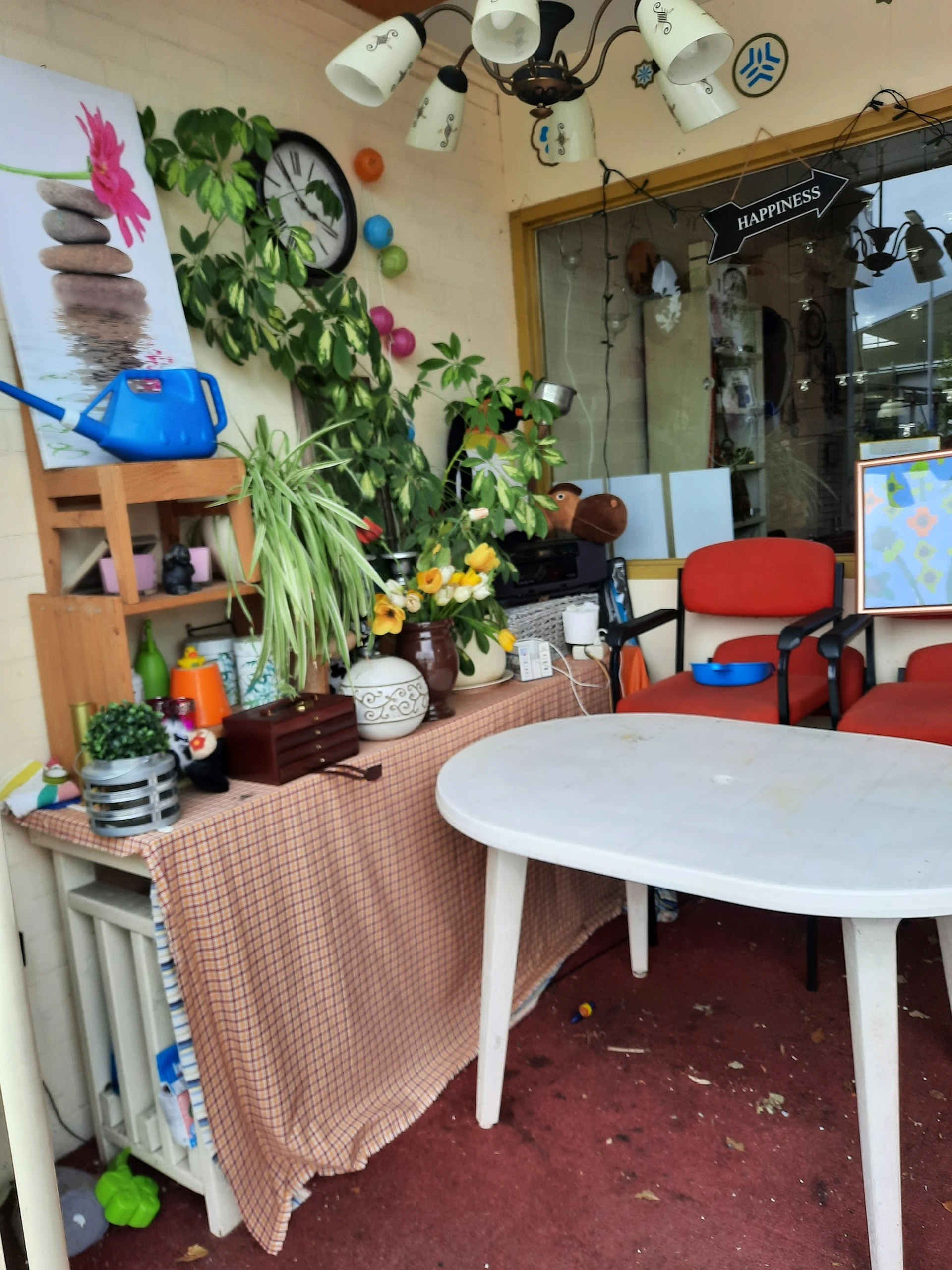 Bezoeker foto van Kringloopwinkel De Spoorwissel in Beilen