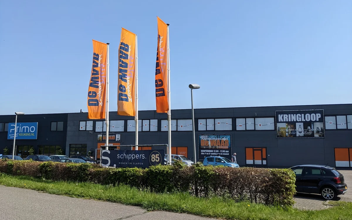Kringloopwinkel Kringloopwinkel De Waar in Emmen