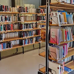 Bezoeker foto van Kringloopwinkel De Waar in Emmen