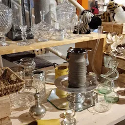 Bezoeker foto van Kringloopwinkel De Waar in Emmen