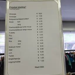 Bezoeker foto van Kringloopwinkel Deuroe Veuroe in Nieuwleusen