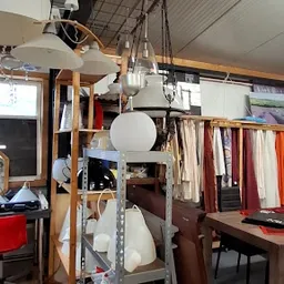 Bezoeker foto van Kringloopwinkel Deuroe Veuroe in Nieuwleusen