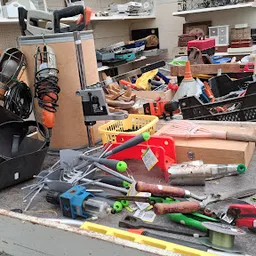 Bezoeker foto van Kringloopwinkel en werkplaats Verderest in Budel