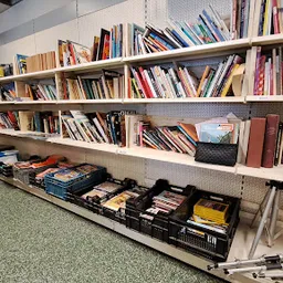 Bezoeker foto van Kringloopwinkel en werkplaats Verderest in Budel