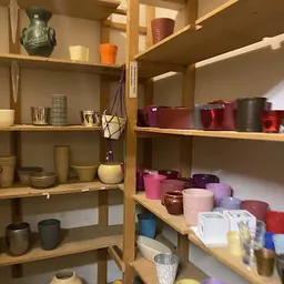 Bezoeker foto van Kringloopwinkel ErZitLigtIetsBijWa in Ewijk