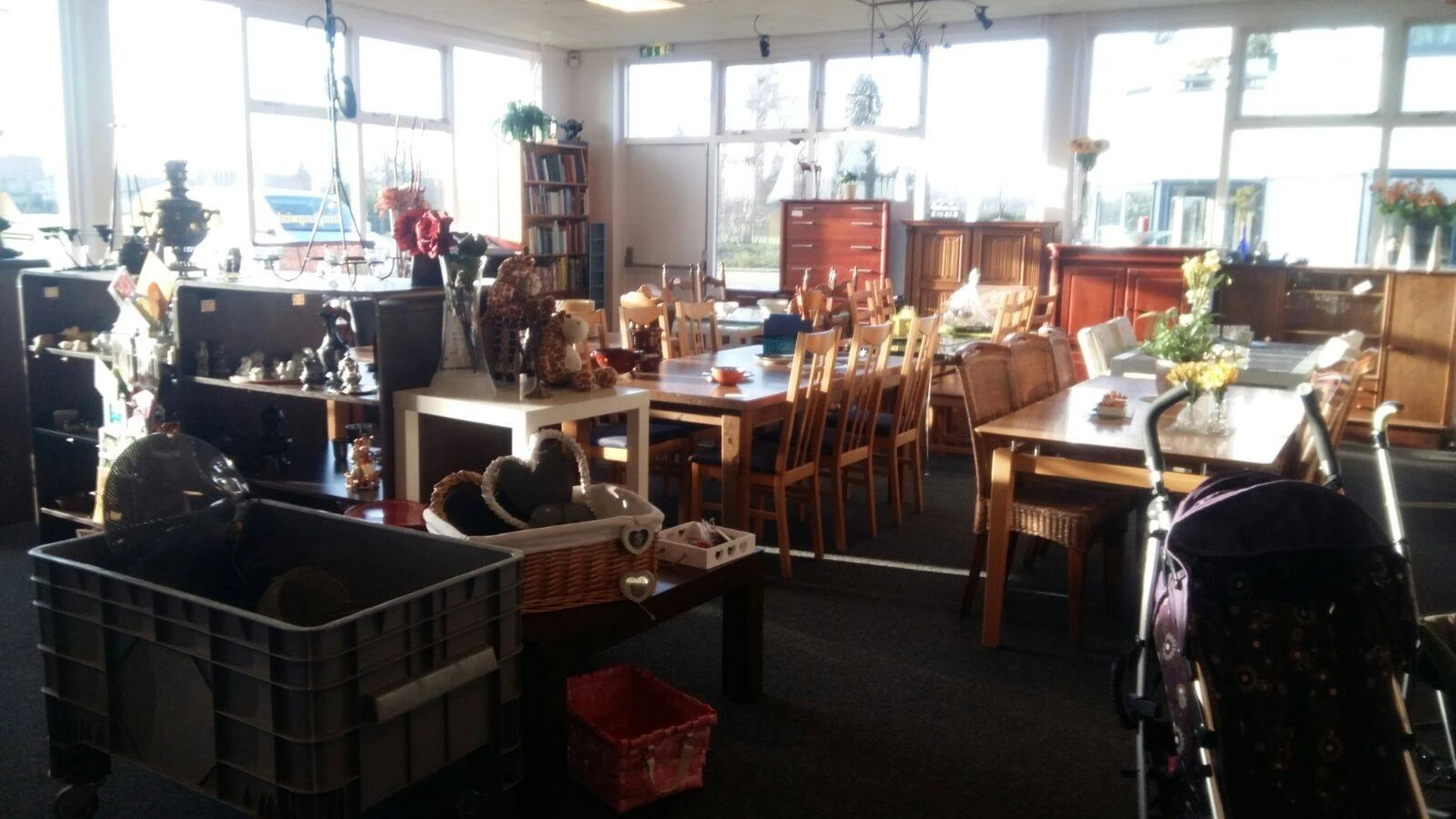 Kringloopwinkel Kringloopwinkel Goed Bezig in Nijkerk