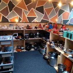 Bezoeker foto van Kringloopwinkel Goed Bezig in Nijkerk