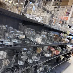 Bezoeker foto van Kringloopwinkel Goed & Gebruikt - Tweedehands Kleding, Meubels en meer in Goes, Zeeland in Goes