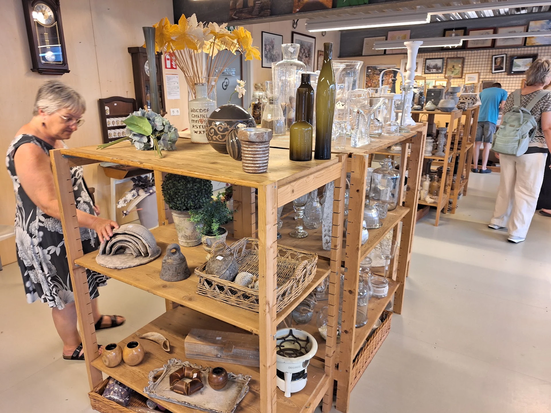 Bezoeker foto van Kringloopwinkel Goed & Gebruikt - Tweedehands Kleding, Meubels en meer in Goes, Zeeland in Goes
