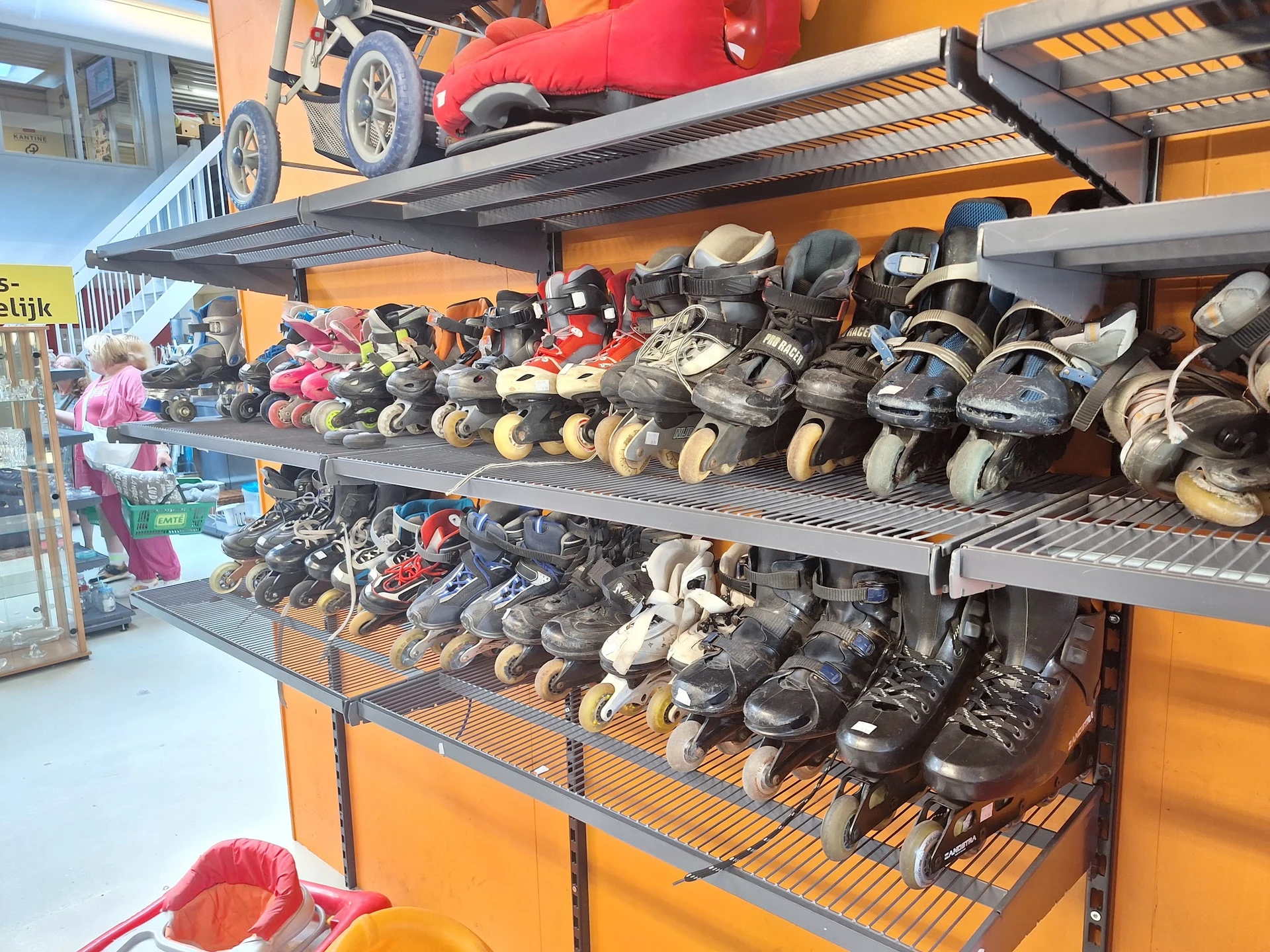 Bezoeker foto van Kringloopwinkel Goed & Gebruikt - Tweedehands Kleding, Meubels en meer in Goes, Zeeland in Goes