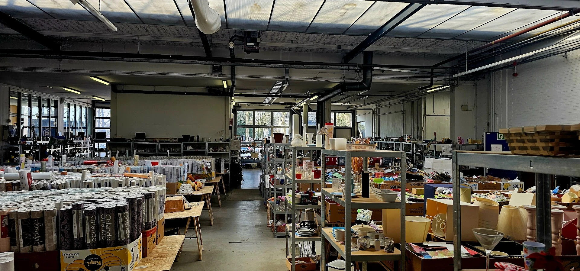 Kringloopwinkel Kringloopwinkel Goedkoop & Zo Breda Oranjeboomstraat in Breda