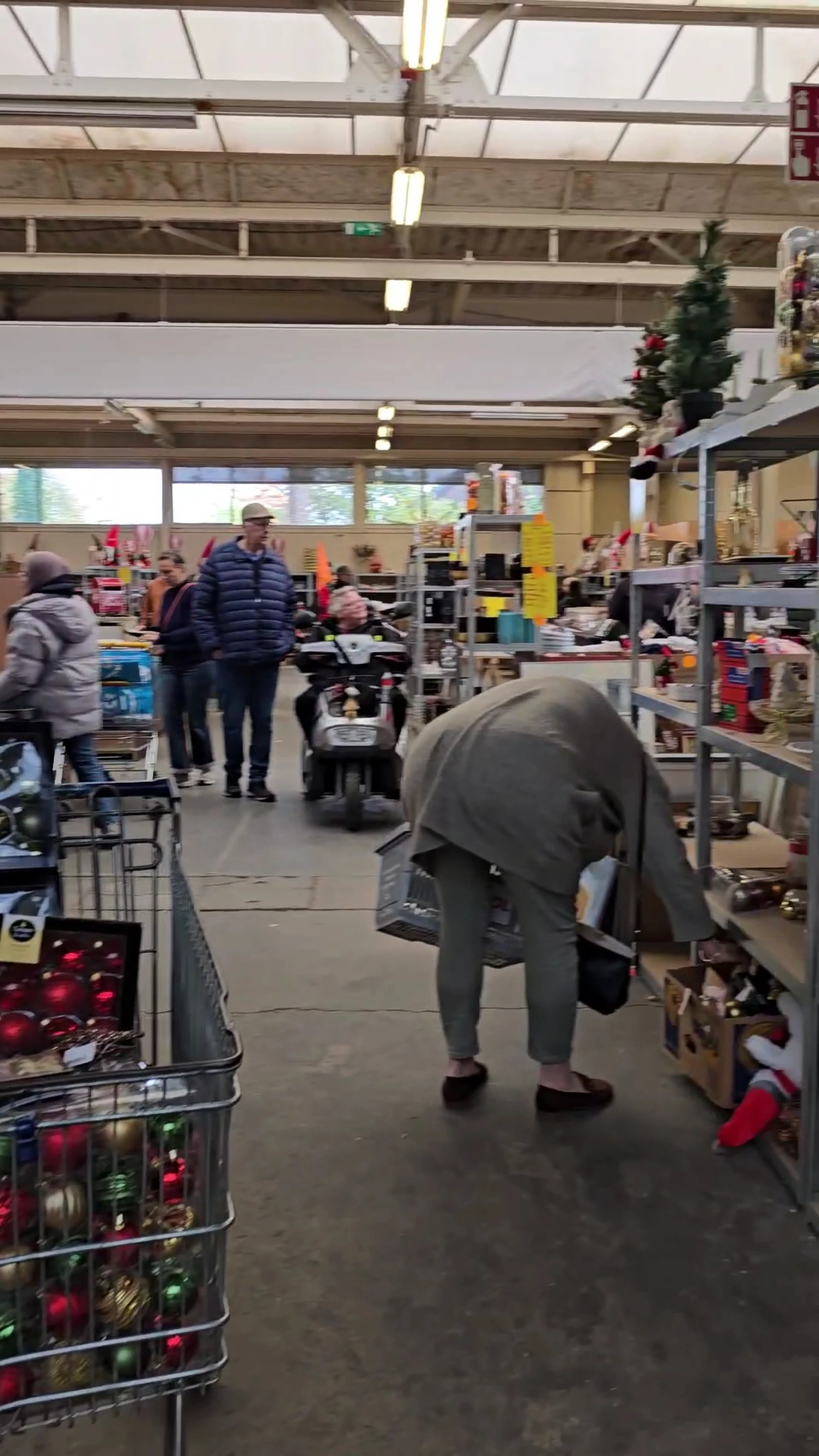 Kringloopwinkel Kringloopwinkel Goedkoop & Zo Breda Oranjeboomstraat in Breda