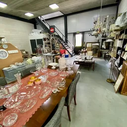 Kringloopwinkel Kringloopwinkel het goede doel in Brakel