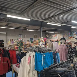 Bezoeker foto van Kringloopwinkel "Het Goede Doel" in Zeist