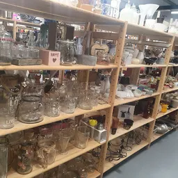 Bezoeker foto van Kringloopwinkel "Het Goede Doel" in Zeist