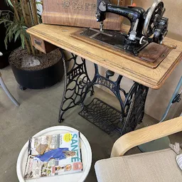 Bezoeker foto van Kringloopwinkel Hoofdstraat Sassenheim in Sassenheim