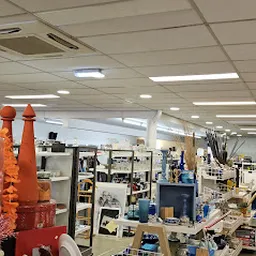 Bezoeker foto van Kringloopwinkel Hoofdstraat Sassenheim in Sassenheim