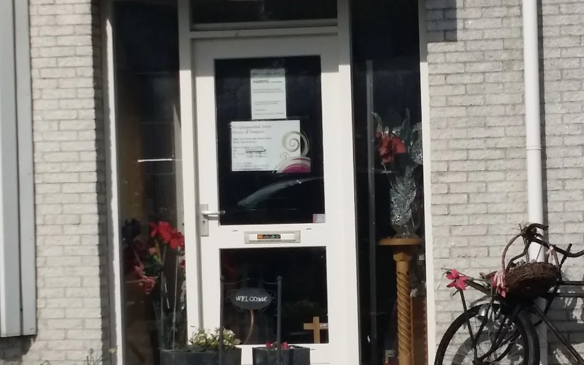 Kringloopwinkel Kringloopwinkel Joure House of Treasure in Joure