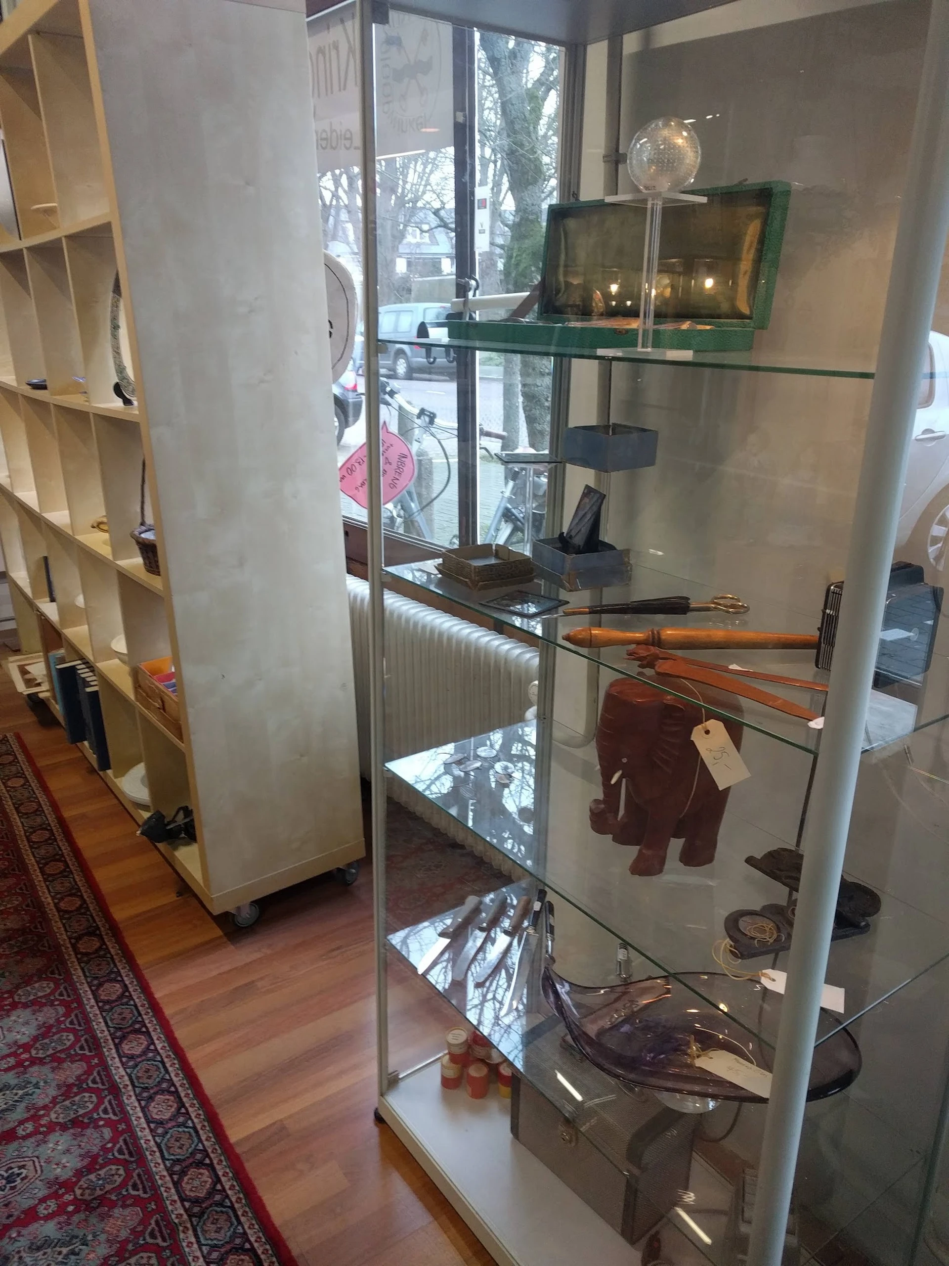 Bezoeker foto van Kringloopwinkel Leiderdorp in Leiderdorp
