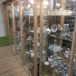 Bezoeker foto van Kringloopwinkel Leiderdorp in Leiderdorp