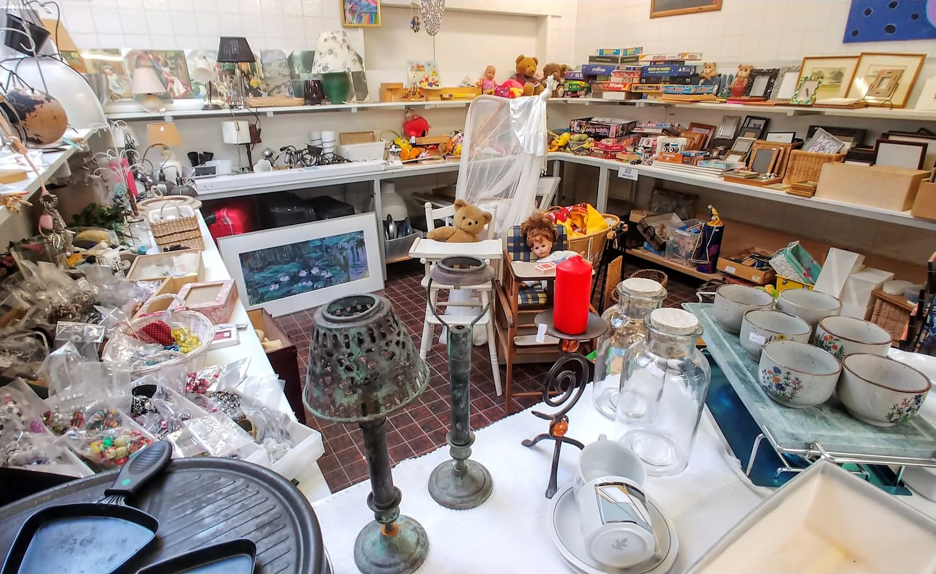 Kringloopwinkel Kringloopwinkel Leuke Meuk in Rosmalen