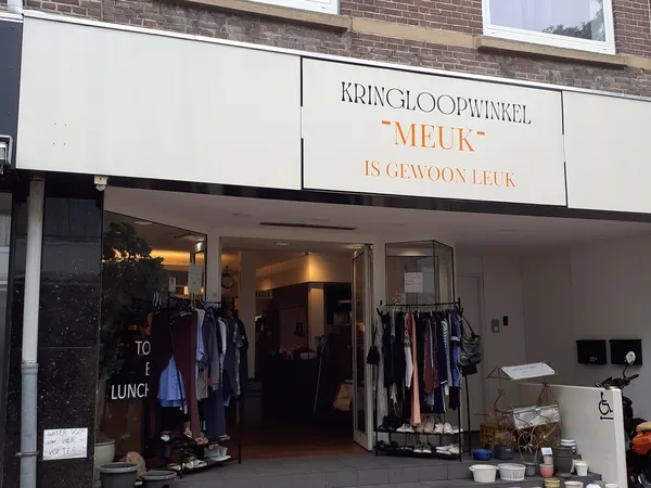 Kringloopwinkel Kringloopwinkel Meuk in Hoensbroek