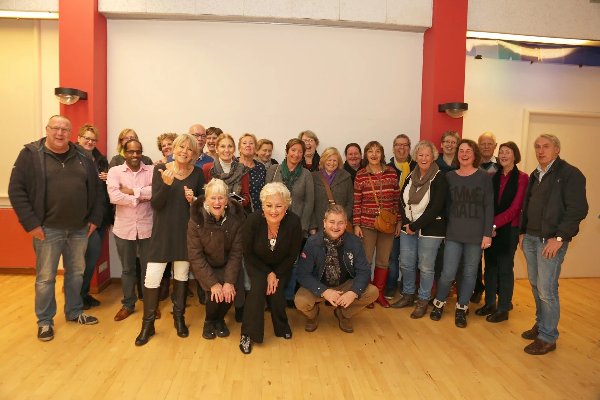 Kringloopwinkel Oegstgeest in Oegstgeest met tweedehands boeken, gereedschappen en huishoudelijke apparaten