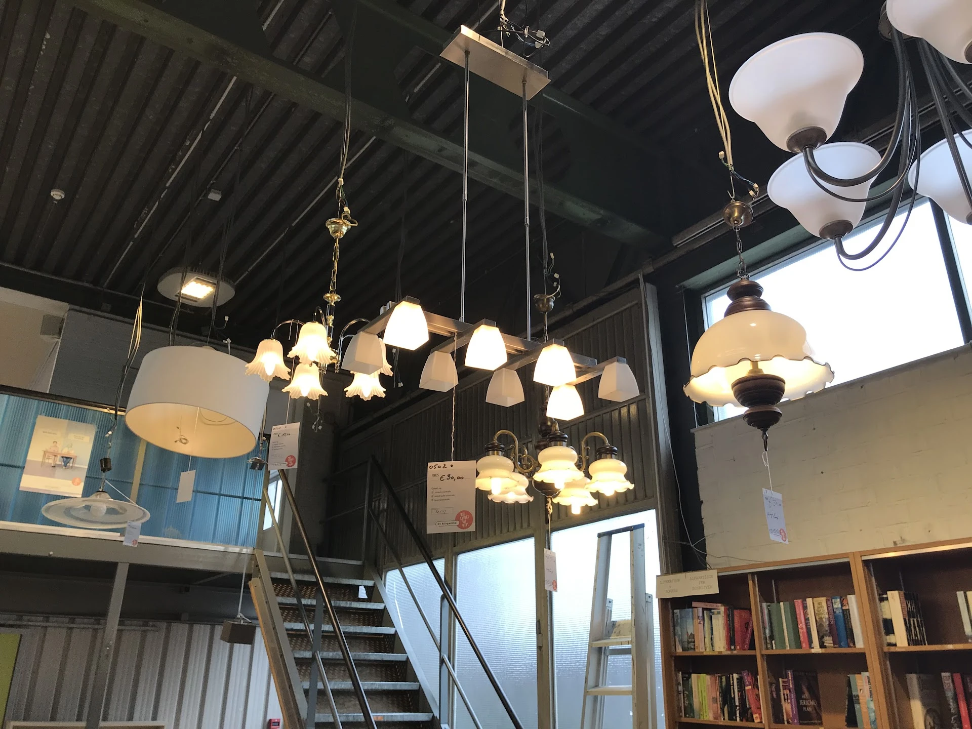 Kringloopwinkel Kringloopwinkel Okazi in Sint-Truiden