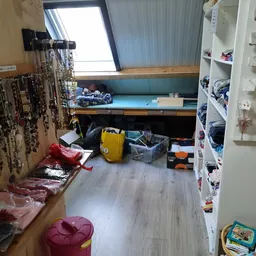 Kringloopwinkel Kringloopwinkel Ommeren in Ommeren