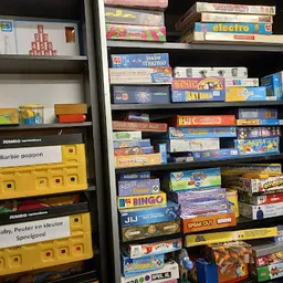 Bezoeker foto van Kringloopwinkel Oosterhout in Oosterhout