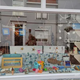 Kringloopwinkel Kringloopwinkel Oostkapelle in Oostkapelle