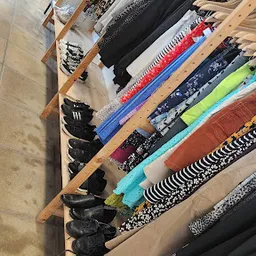 Bezoeker foto van Kringloopwinkel Opnieuw & Co Mortsel in Mortsel