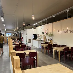 Bezoeker foto van Kringloopwinkel Opnieuw & Co Mortsel in Mortsel
